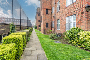 Photo 11- click for photo gallery